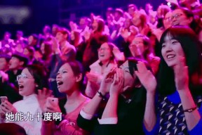 科维托娃重返赛场，反败为胜首场状态出色，中国队观众沸腾！全场沸腾不已(重返未来1999活动攻略)-jiuyou游戏中心